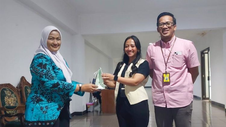 Serah Terima Jabatan Koordinator Unit di Badan Pengembangan Usaha Unsoed cover image