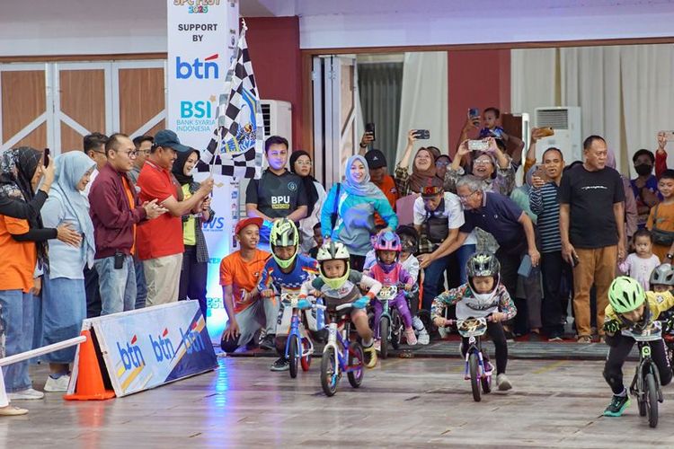 SPC FEST: Ajang Fun Race Meriahkan Indoor Auditorium Unsoed, Dihadiri 131 Peserta cover image